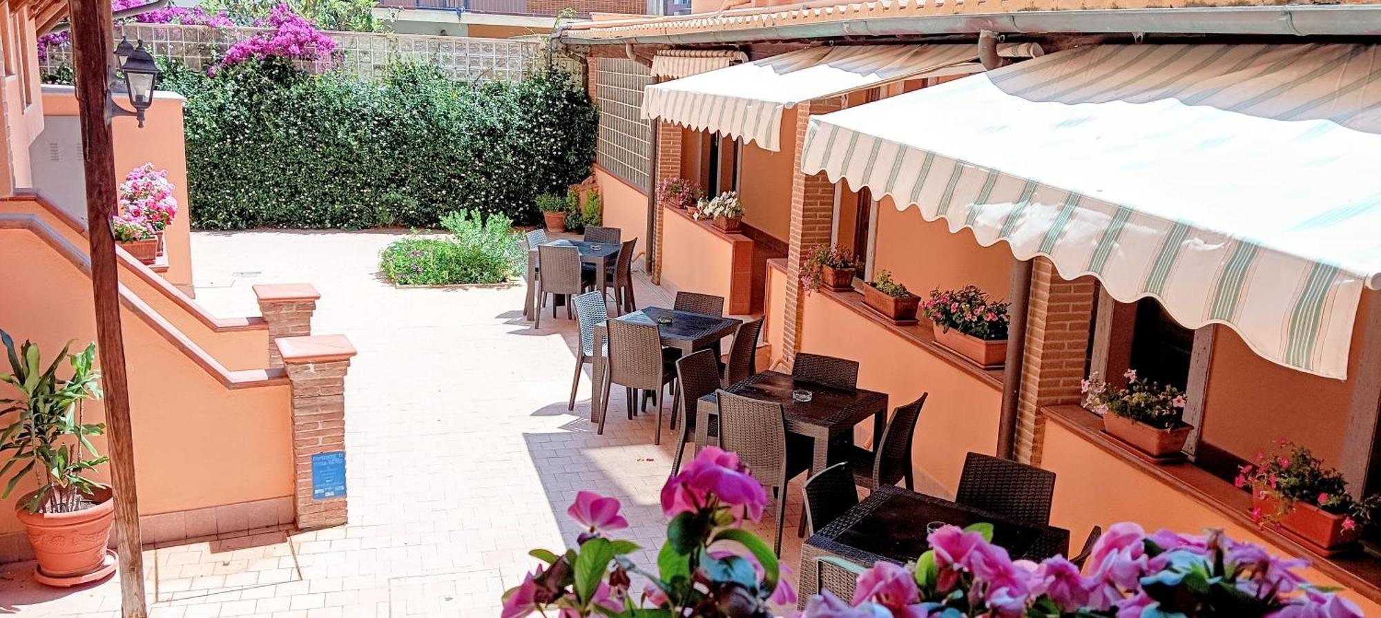 Hotel Riviera Фиумичино Екстериор снимка