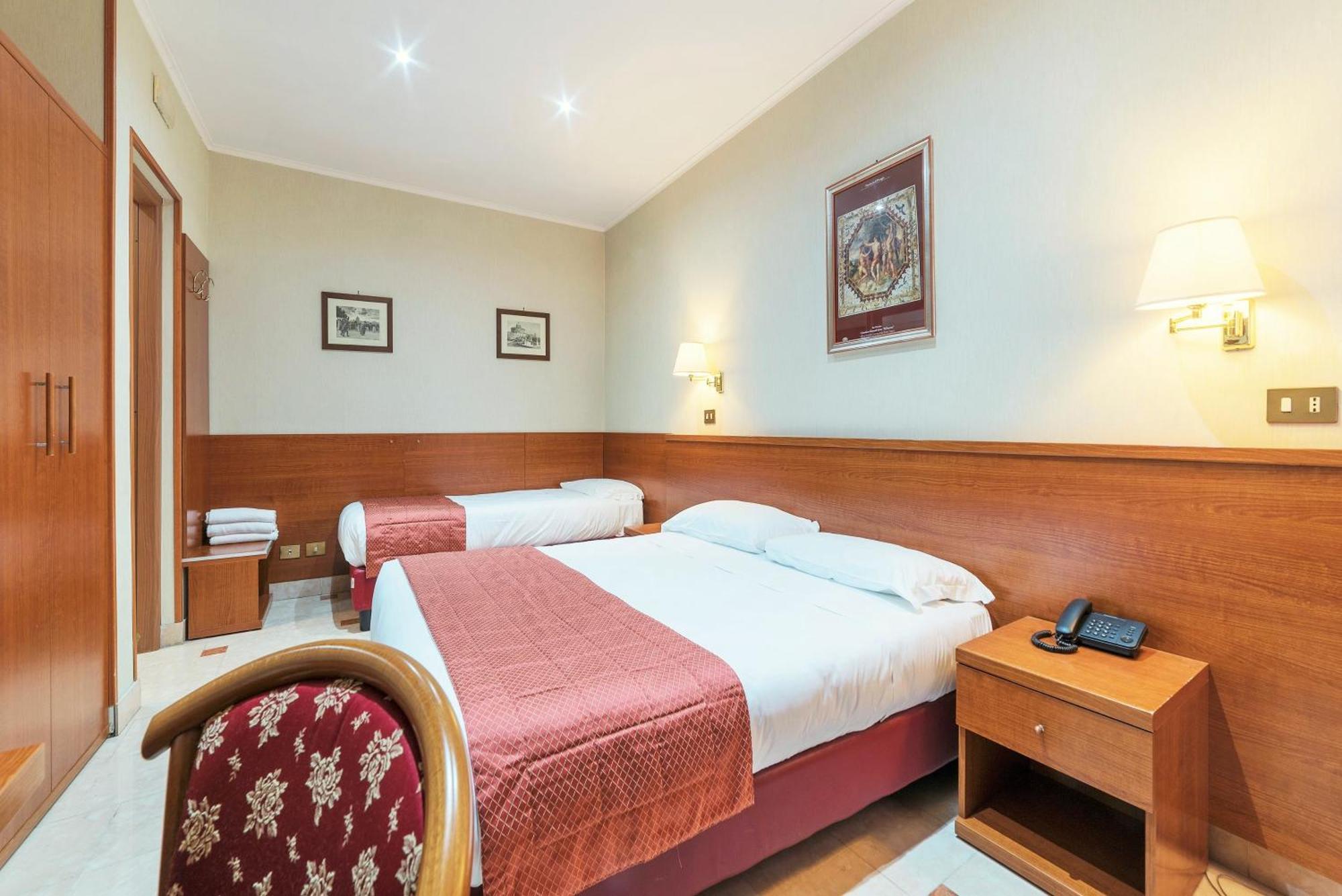 Hotel Riviera Фиумичино Екстериор снимка